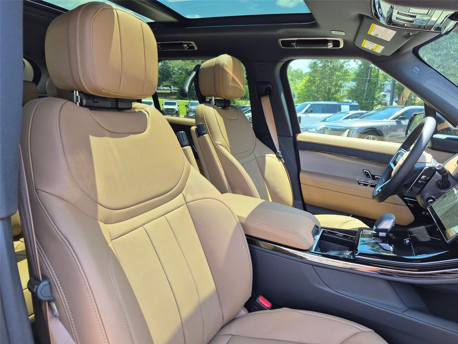 New 2026 Varesine Blue Metallic Land Rover SE image 33