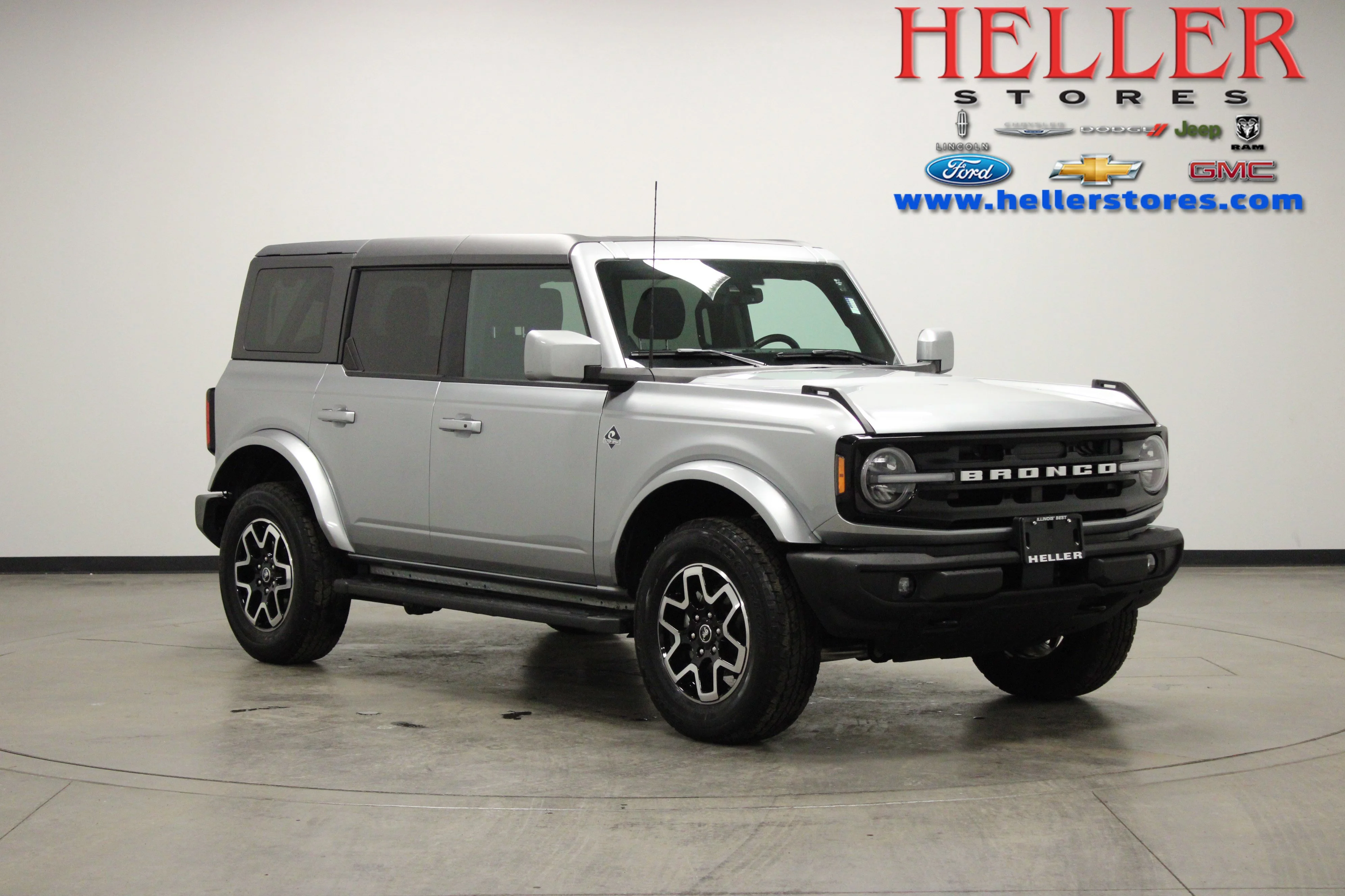 2022 Ford Bronco Outer Banks 4x4's photo