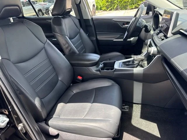 Used 2023 Black Toyota XLE Premium image 22