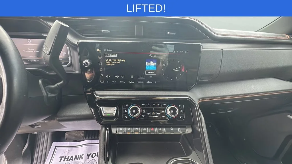 2024 GMC Sierra 2500HD AT4 - Photo 9