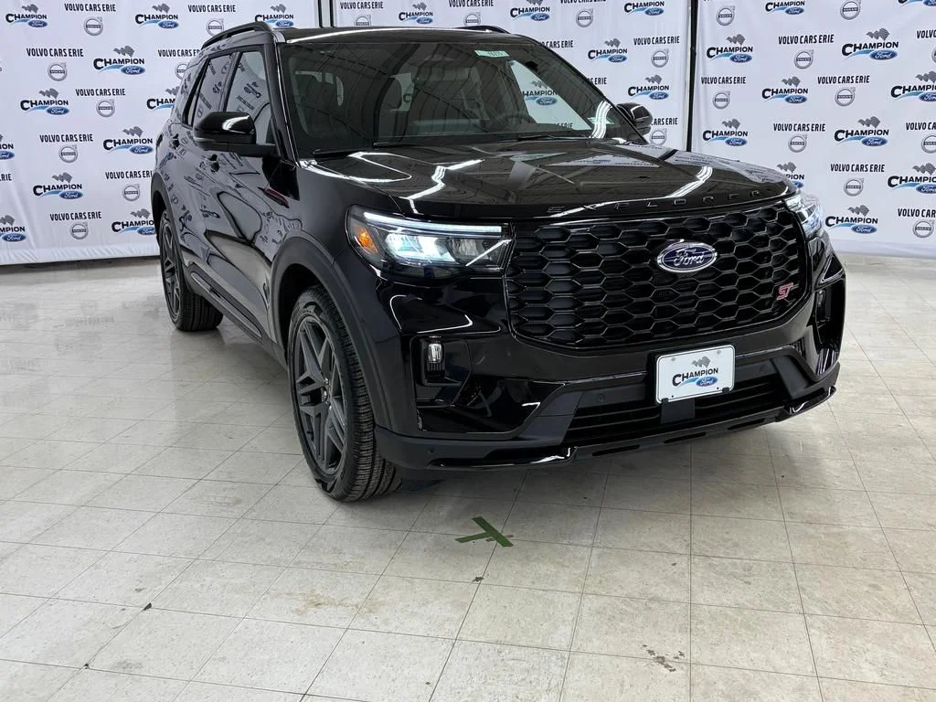 2026 Ford Explorer ST 4WD's photo