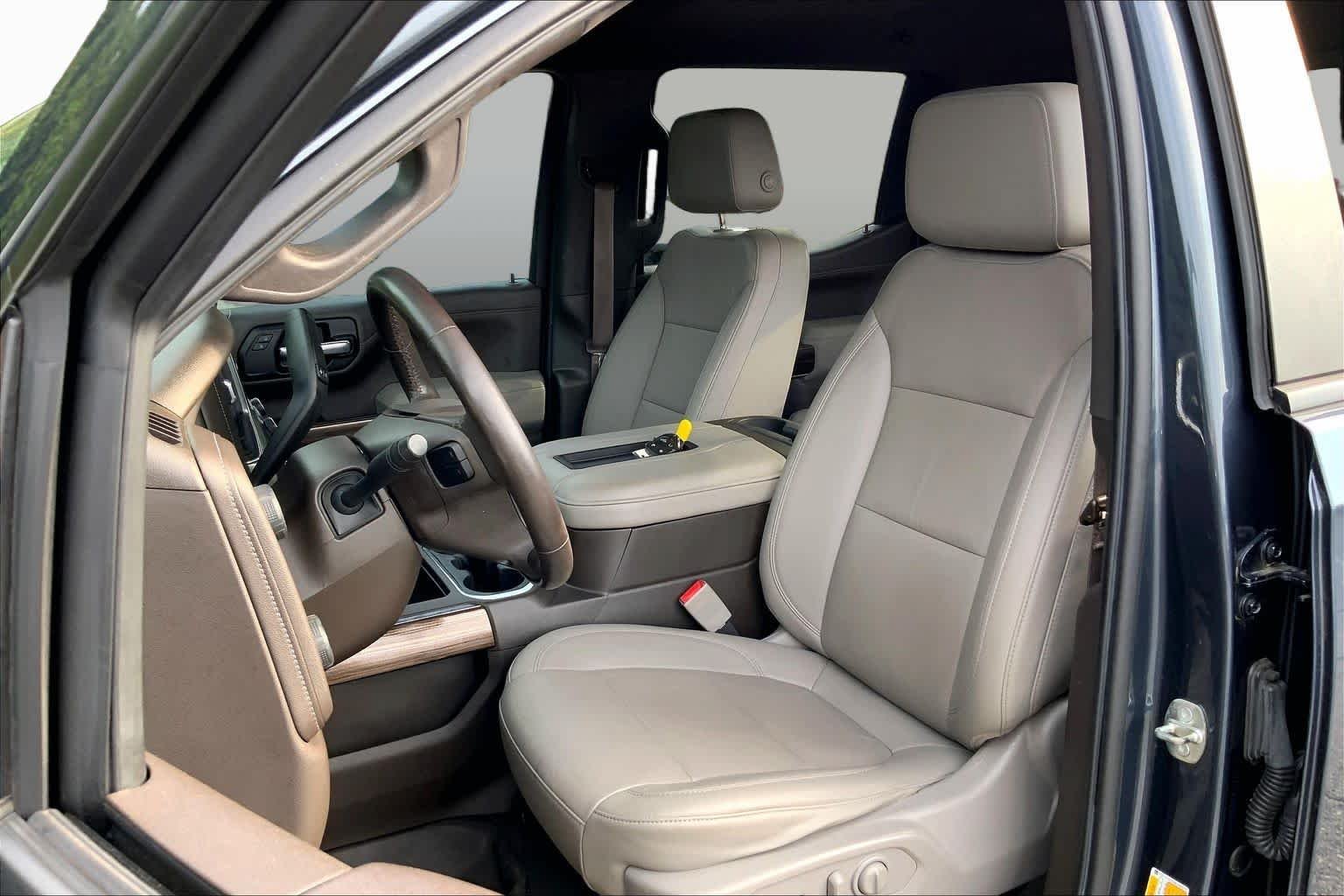 Used 2021 Shadow Gray Metallic Chevrolet RST image 7