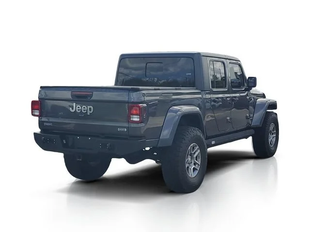 Used 2021 Granite Crystal Metallic Clearcoat Jeep Overland image 7