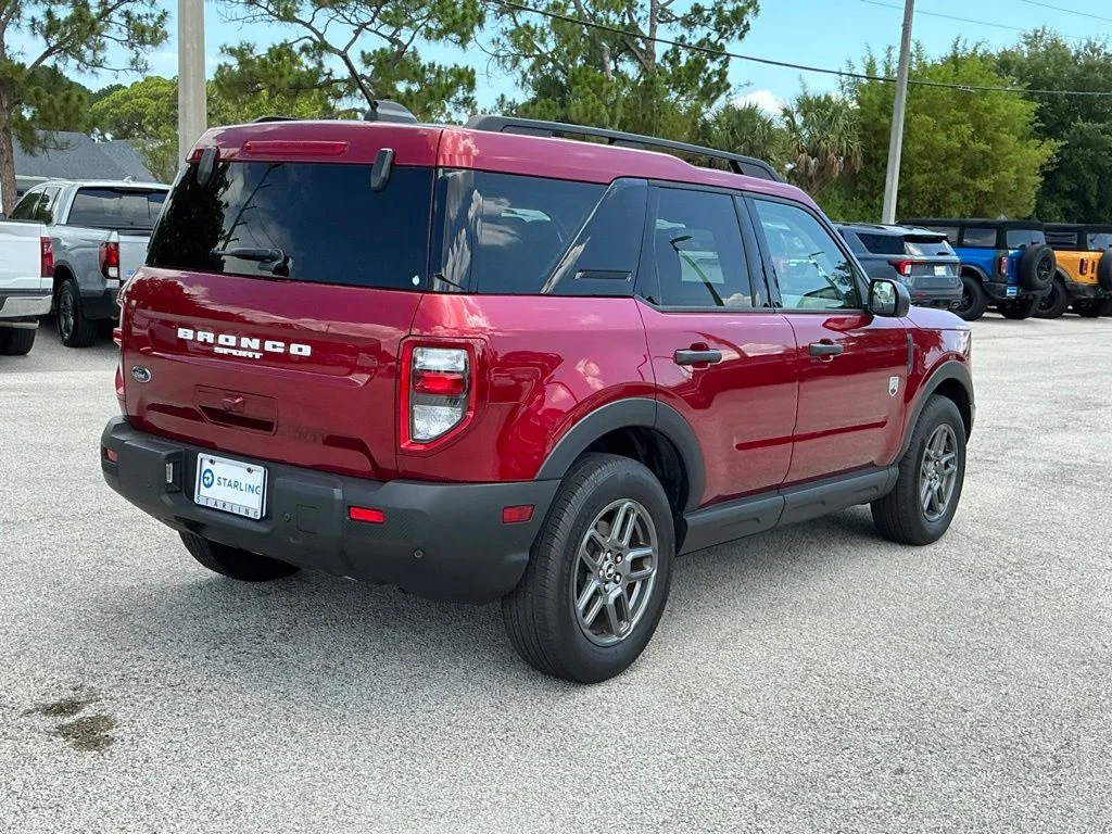 Used 2025 Red Ford Big Bend image 13