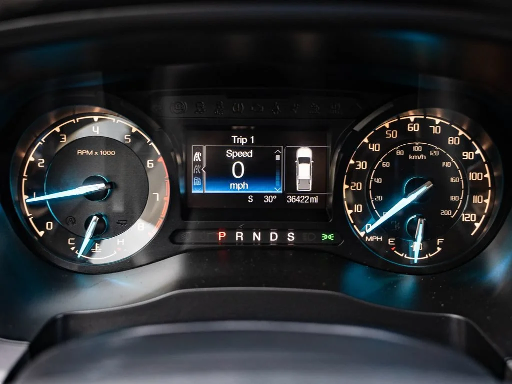 Used 2023 Velocity Blue Metallic Ford XLT image 28