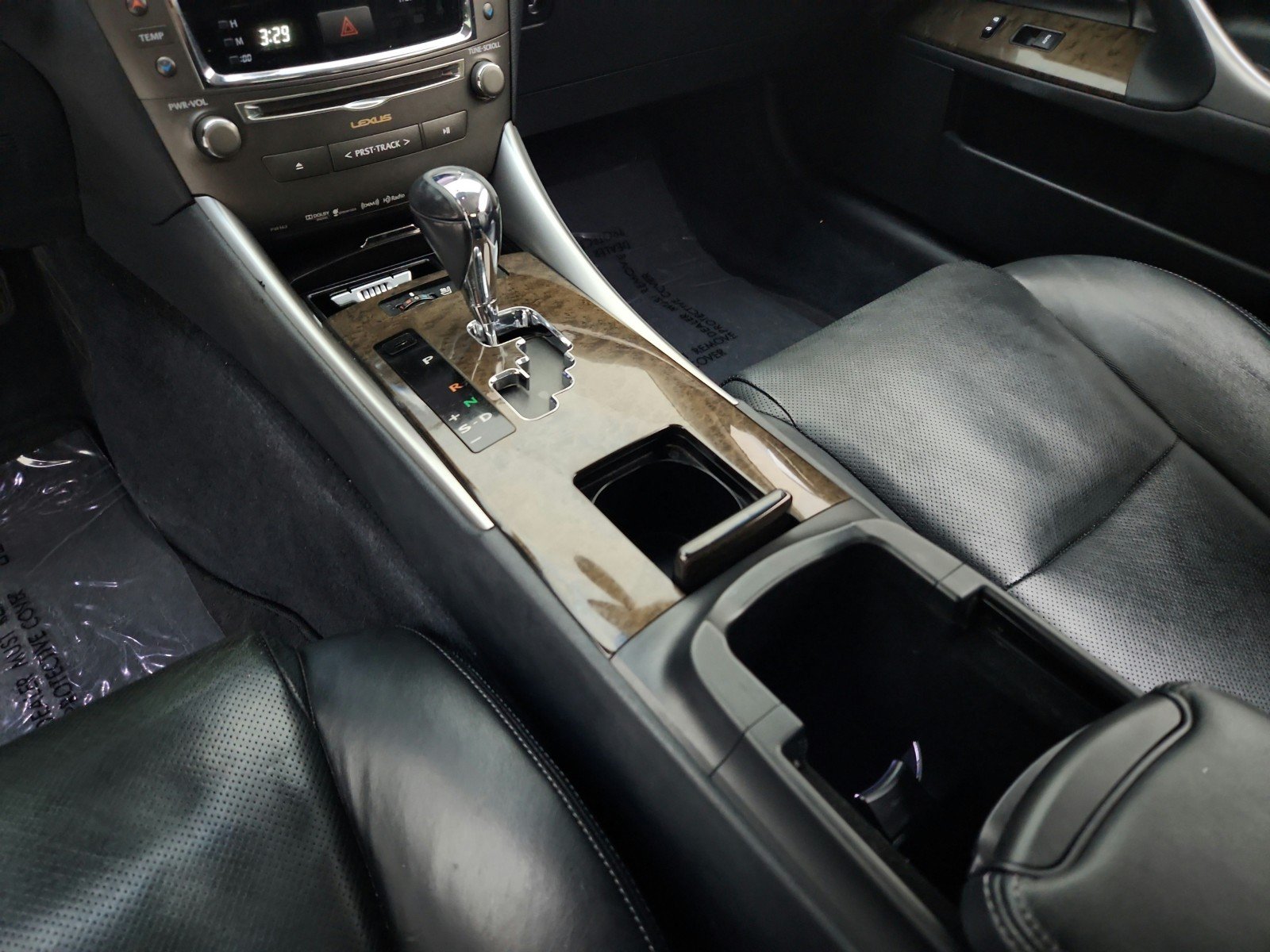 Used 2013 Starfire Pearl Lexus 2-DR. HARDTOP CONV image 21