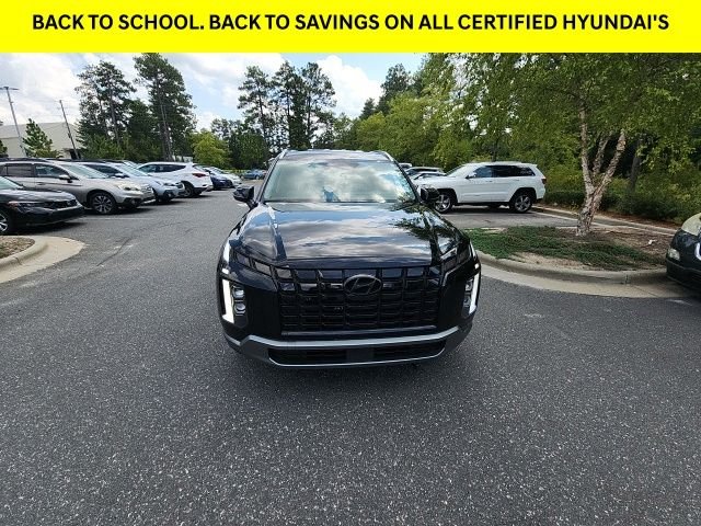 Certified Used 2025 Black Hyundai SEL image 4