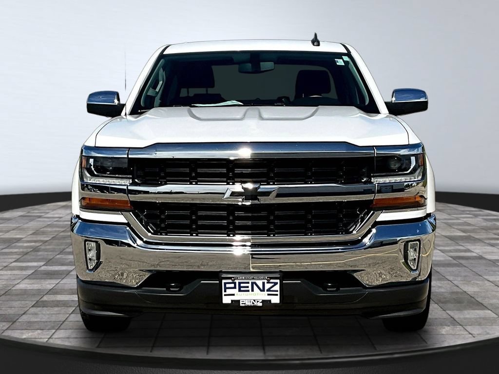 Used 2017 Chevrolet Silverado 1500 LT with VIN 3GCUKREC9HG374214 for sale in Rochester, Minnesota