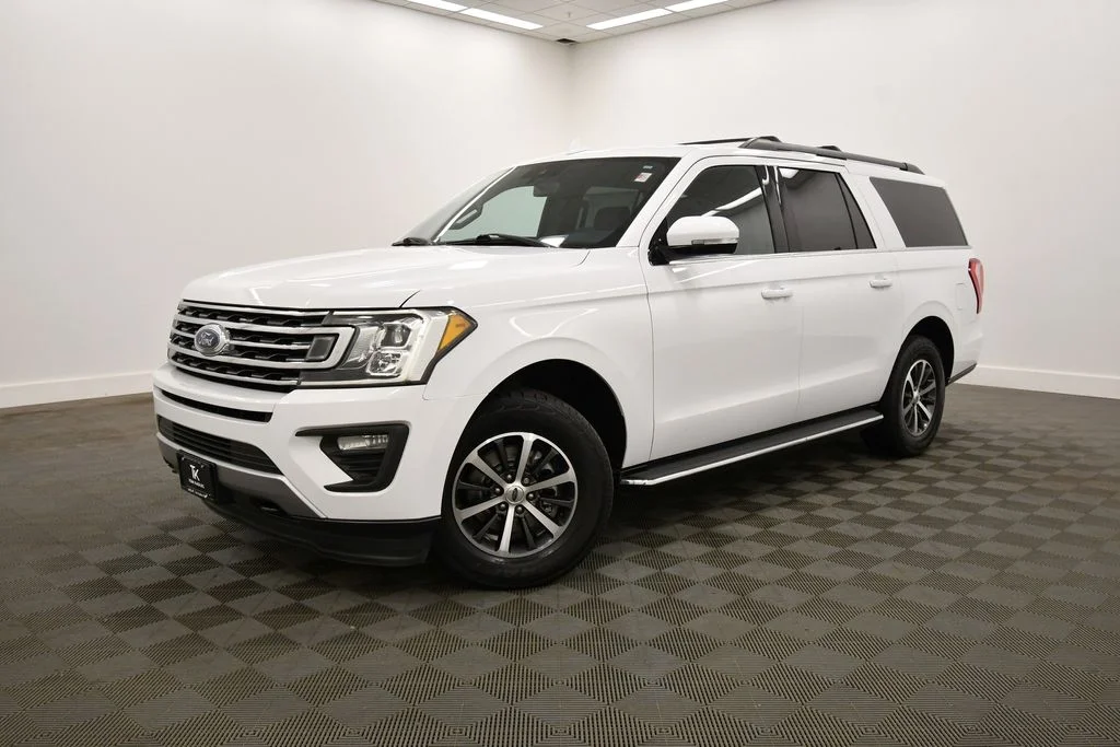 Used 2018 Ford Expedition XLT with VIN 1FMJK1JT1JEA33683 for sale in Rochester, Minnesota
