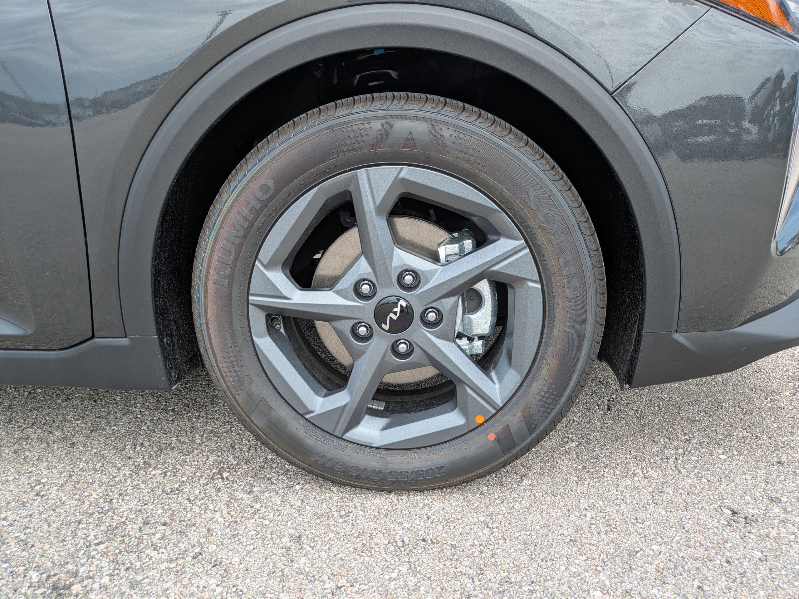 New 2026 Steel Gray Kia LXS image 11