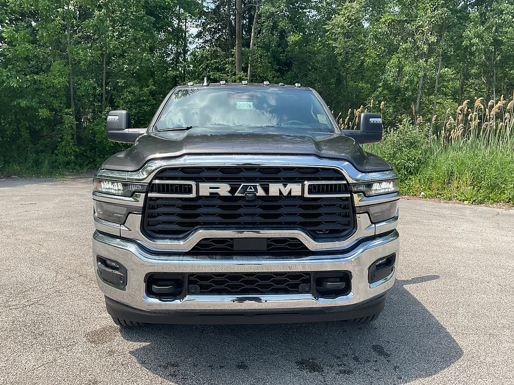 New 2026 Granite Crystal Metallic Clearcoat RAM Big Horn Crew Cab 4x4 8