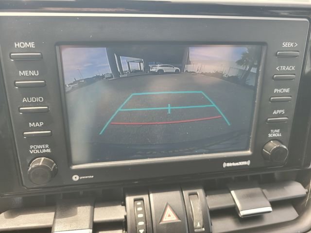 Used 2022 Silver Toyota XLE Premium image 22