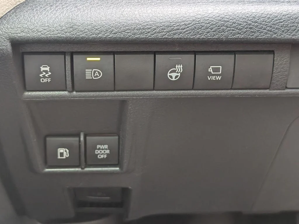 Used 2023 Beige Toyota Platinum image 23