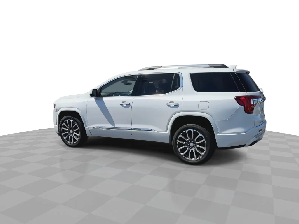Used 2022 White GMC Denali image 6