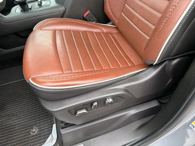Used 2024 Silver GMC Denali Ultimate image 21