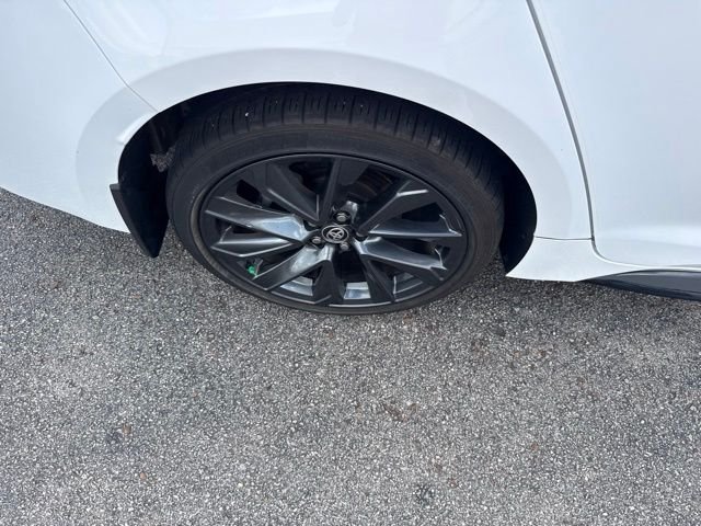 Used 2025 White Toyota SE image 9