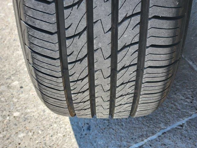 Used 2024 Wind Chill Pear Toyota SE image 10