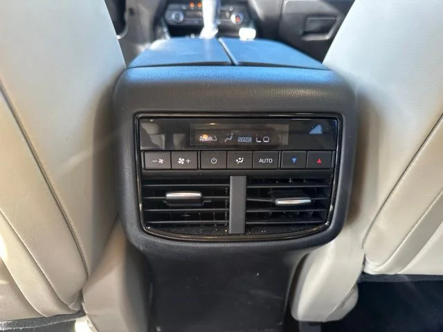 Used 2022 Blue Mazda Touring image 25