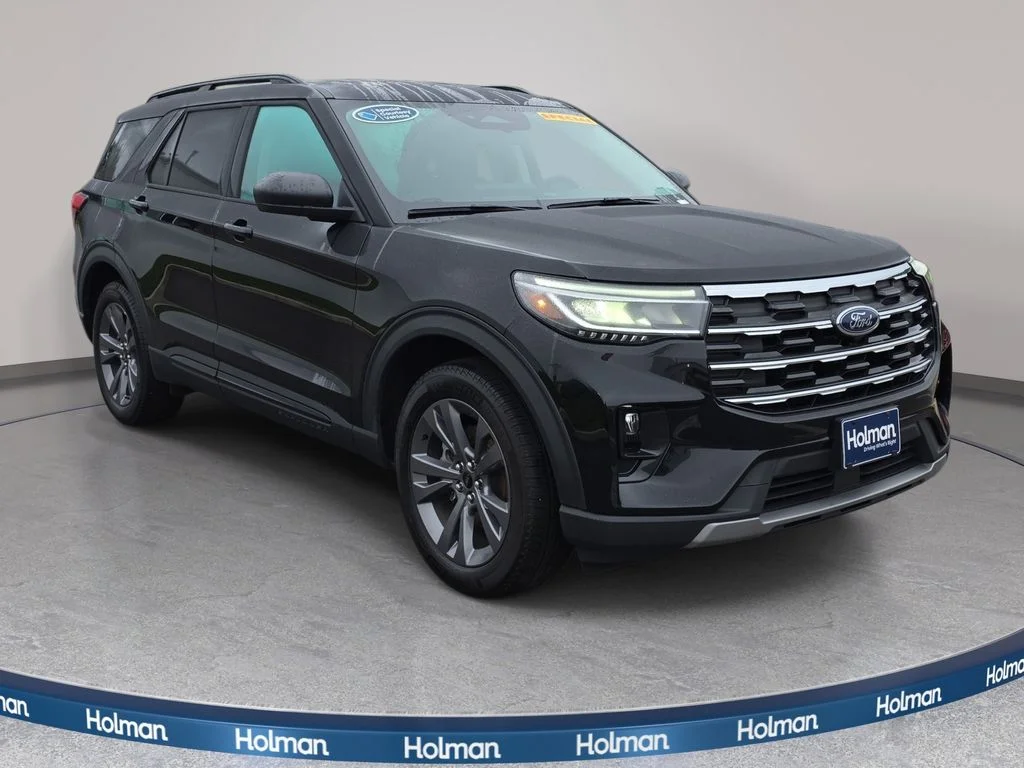 New 2026 Agate Black Metallic Ford Active image 3