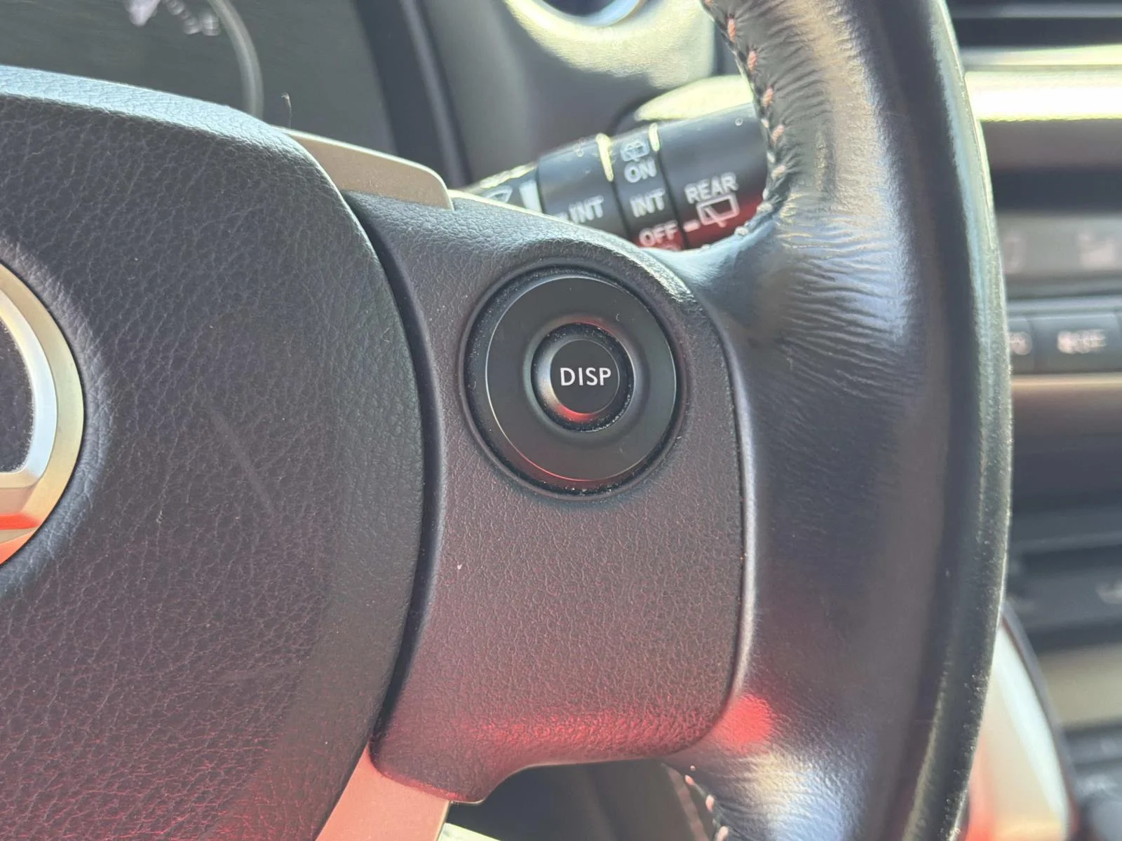 Used 2016 OBSIDIAN Lexus 5dr Sdn Hybrid image 10