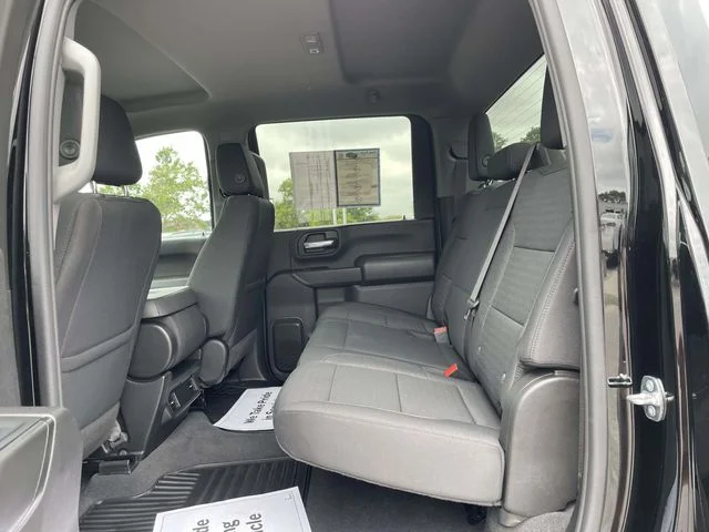 Used 2024 Black Chevrolet Custom image 9