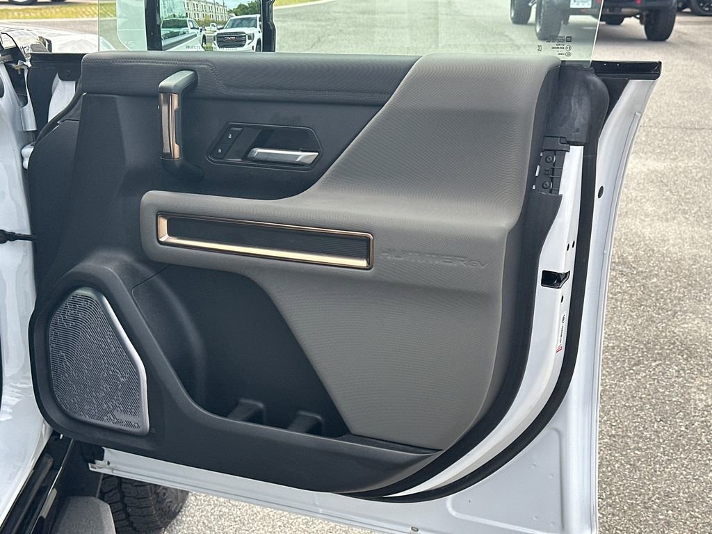 2024 GMC HUMMER EV 2X - Photo 14