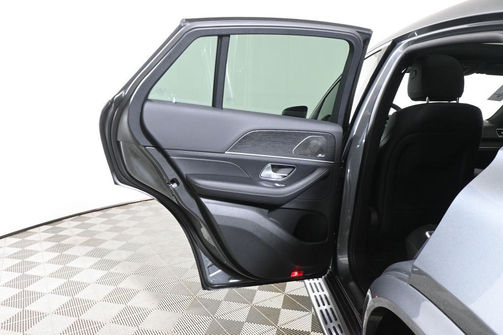 New 2026 Selenite Grey Metallic Mercedes-Benz GLE 450 Coupe image 32