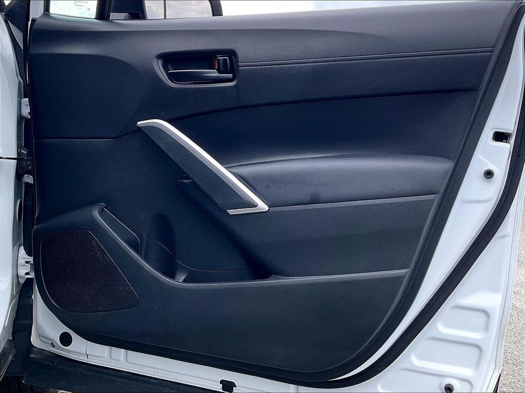 Used 2024 Wind Chill Pearl Toyota LE image 11