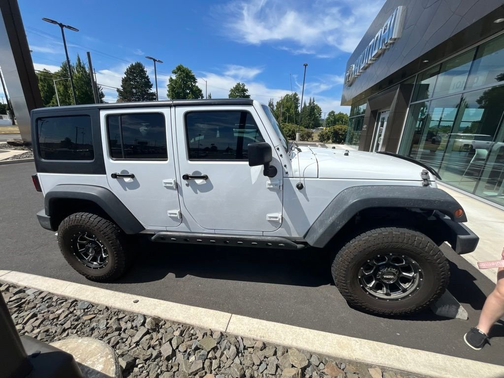 2018 Jeep Wrangler JK Unlimited Sport S - Photo 7