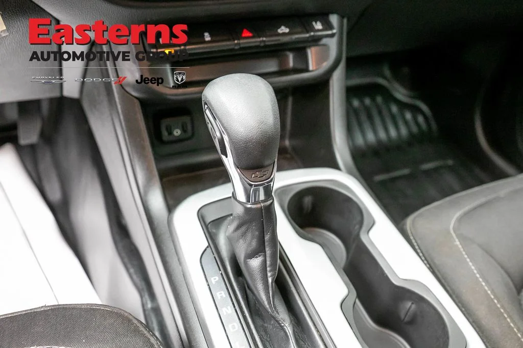 Used 2022 Black Chevrolet LT image 13