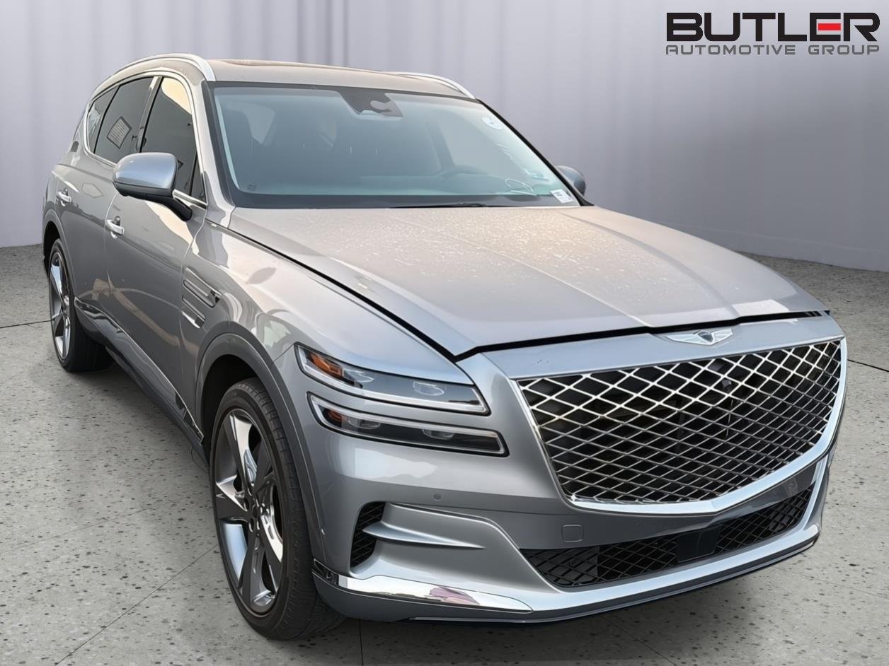 Used 2023 Savile Silver Genesis 3.5T AWD image 6