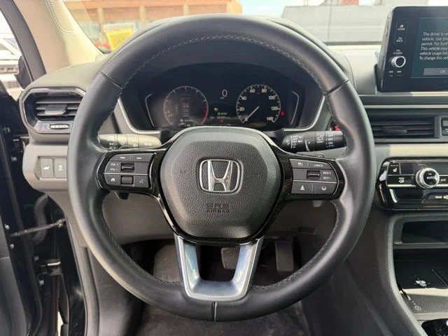 Used 2023 Gray Honda EX-L image 21
