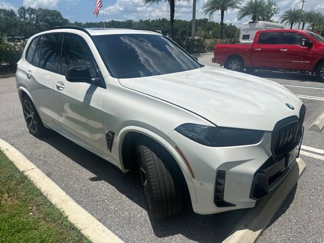 Certified Used 2025 Alpine White BMW M60i image 2