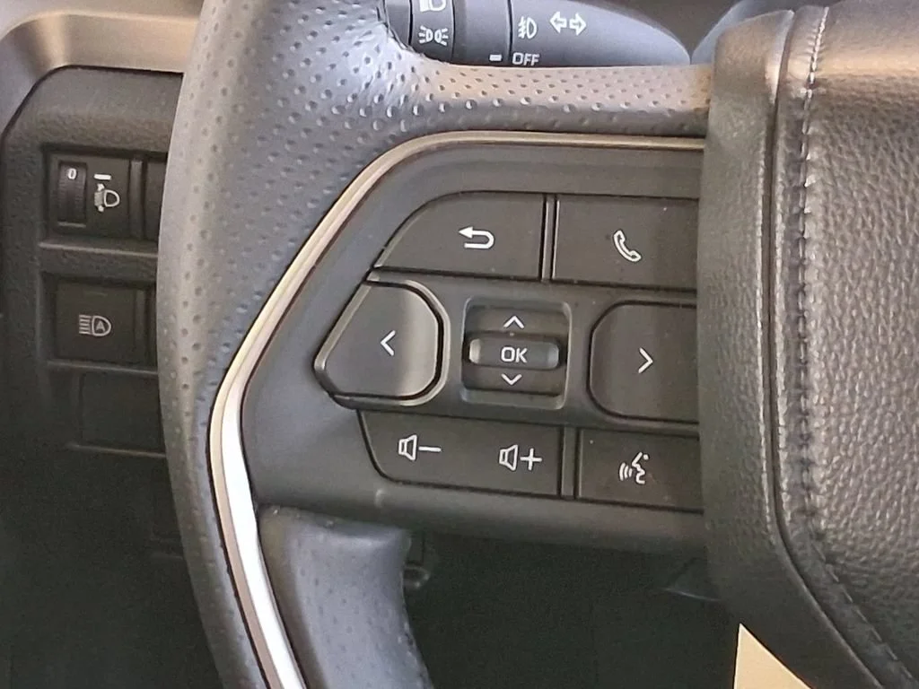 Used 2026 Blue Toyota SR5 image 11
