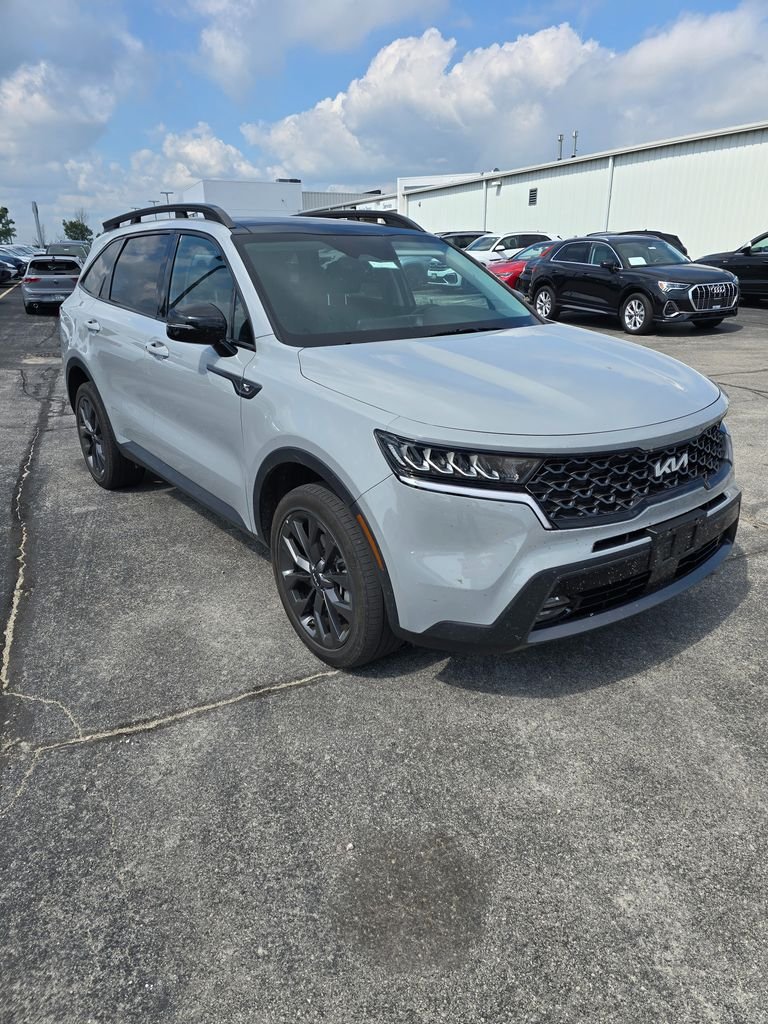 Used 2023 Wolf Gray Kia X-Line EX image 1