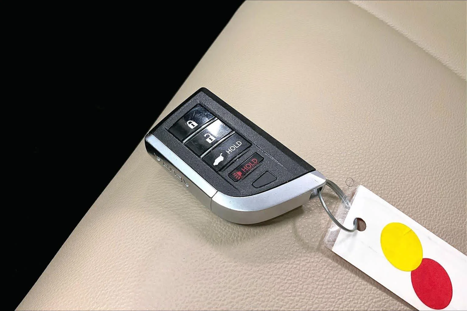 Used 2025 Platinum White Pearl Acura  image 17