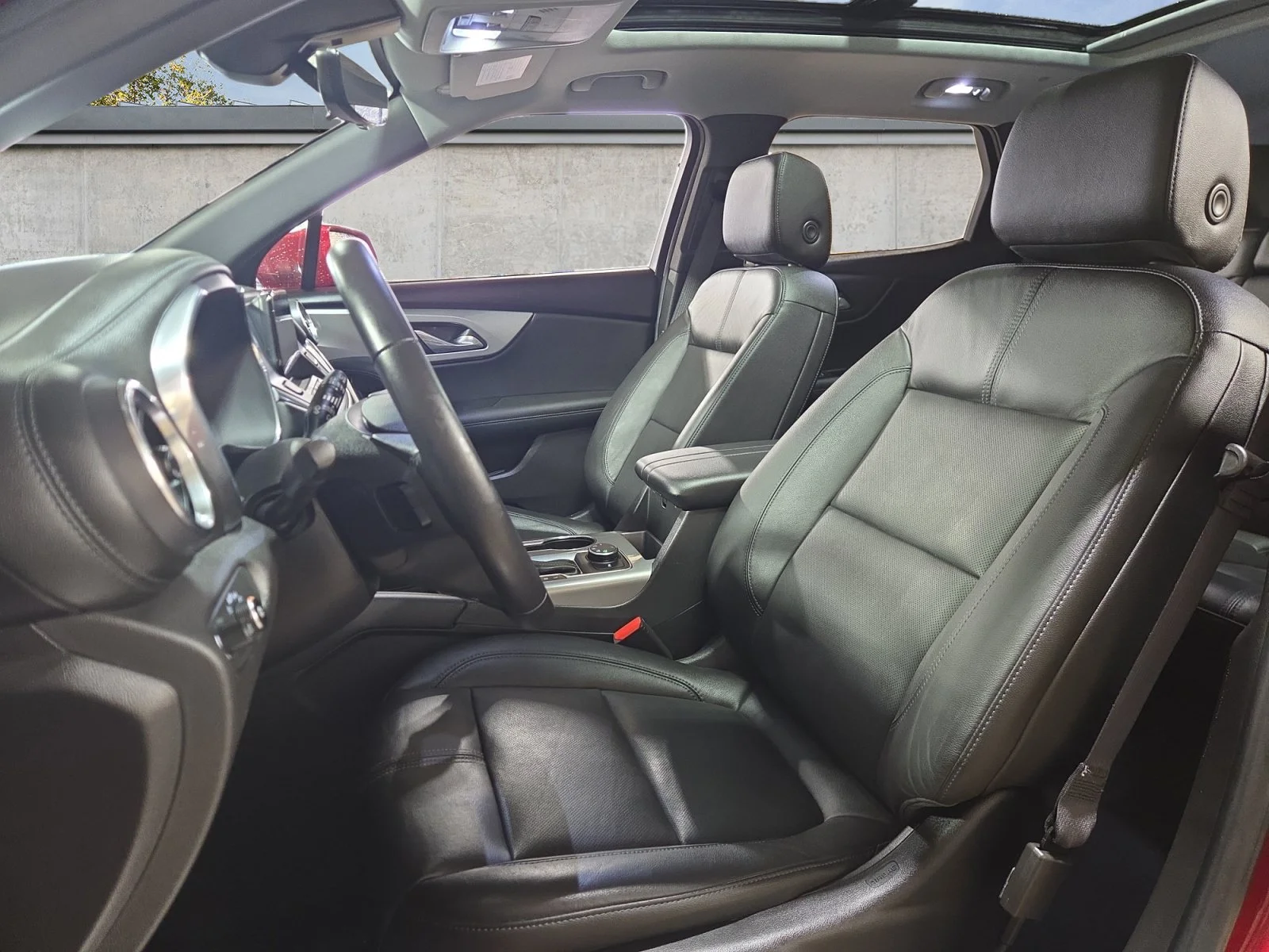 Used 2019 Red Chevrolet Base image 9