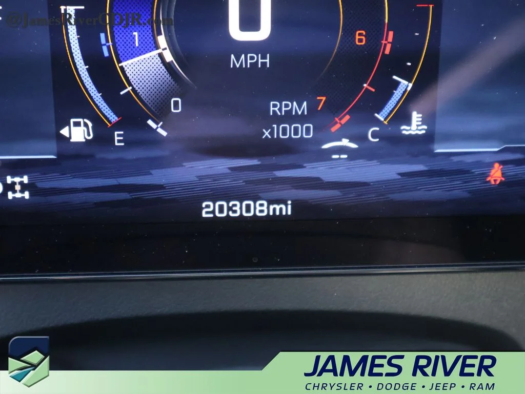 Used 2026 Gray Chevrolet LT image 31