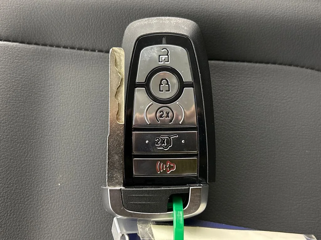 New 2026 Gray Ford Active image 33