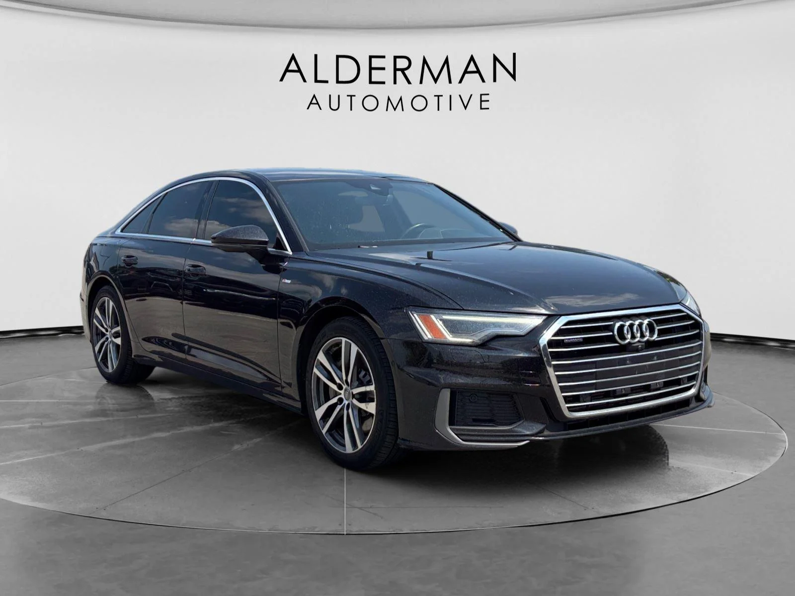 Used 2019 Brilliant Black Audi Premium Plus image 7