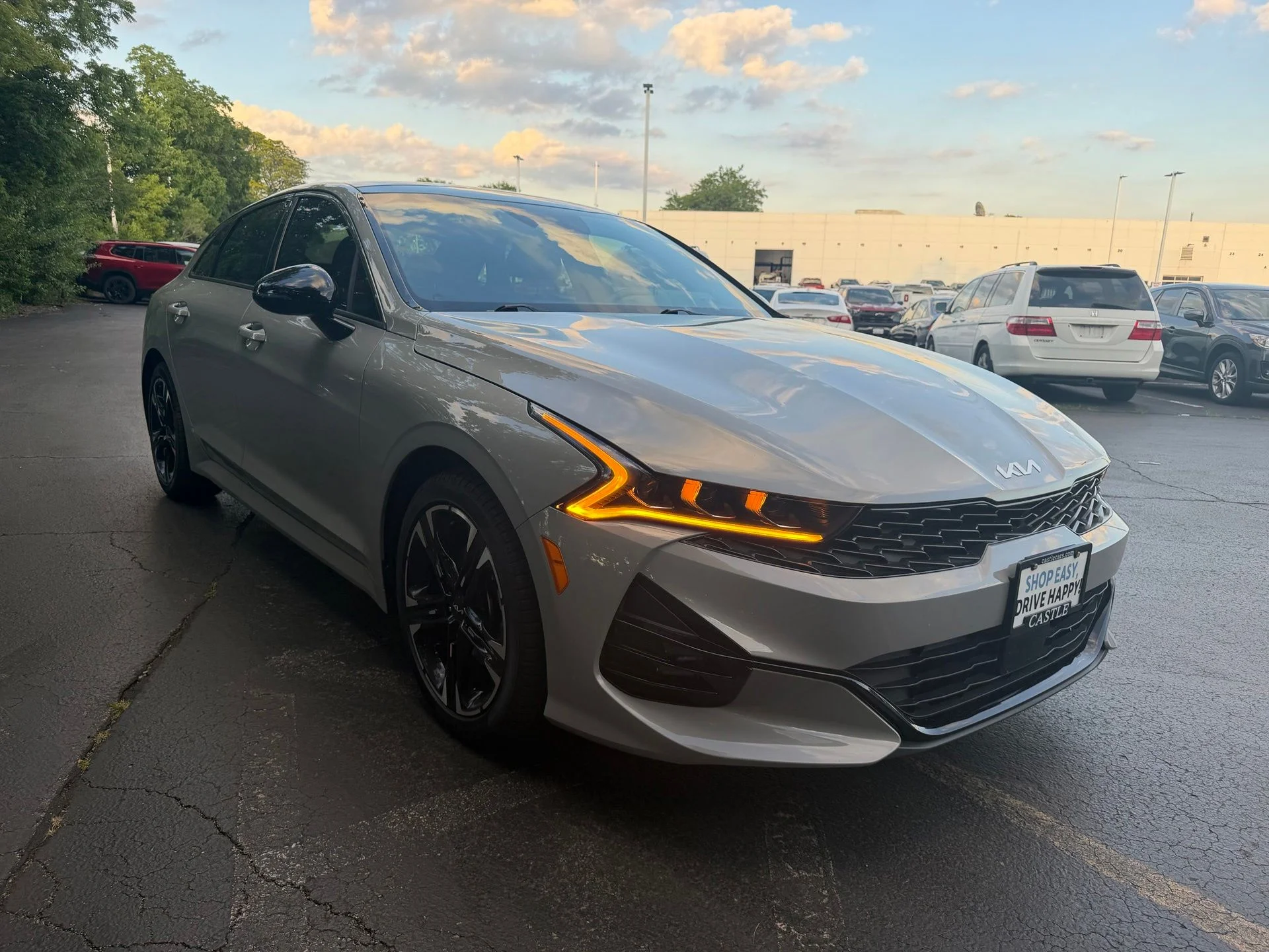 Used 2022 Gray Kia GT-Line image 4