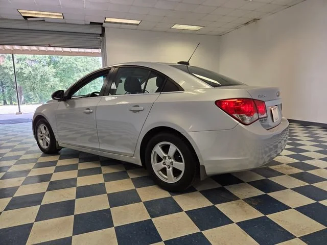 Used 2016 SILVER ICE METALLIC Chevrolet LT image 5