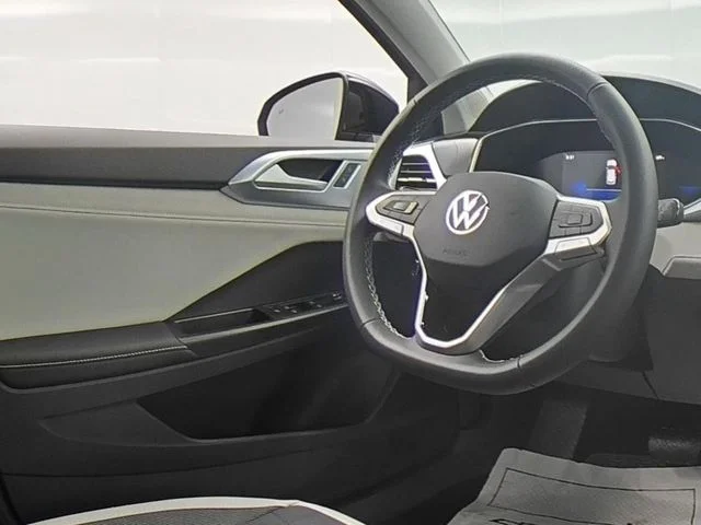 New 2026 Black Volkswagen 1.5T SE image 33