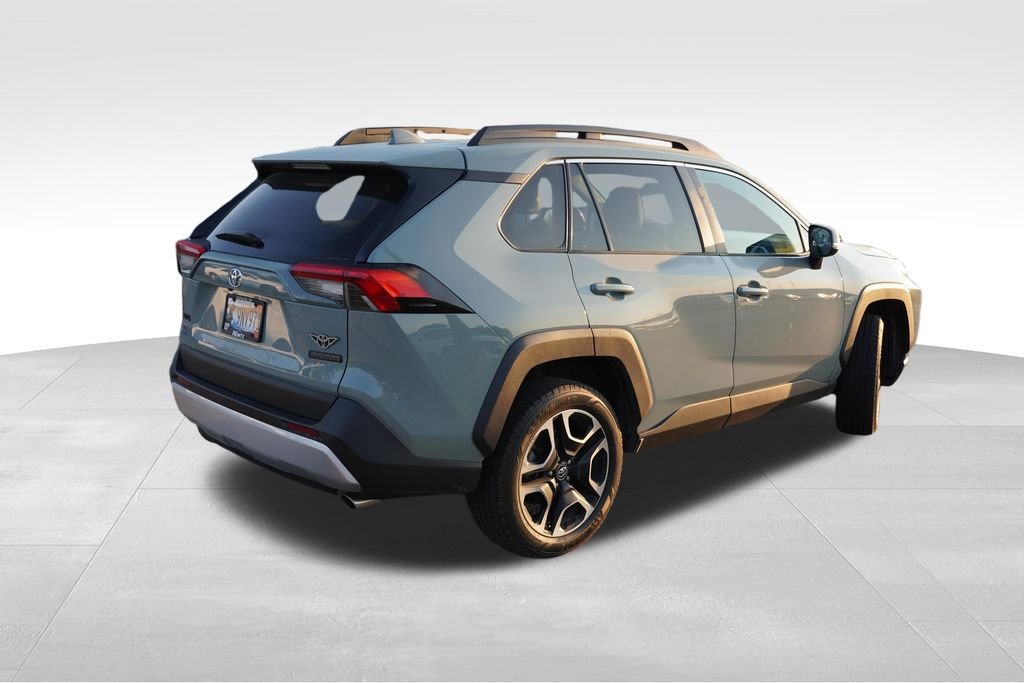Used 2019 Lunar Rock Toyota Adventure image 3