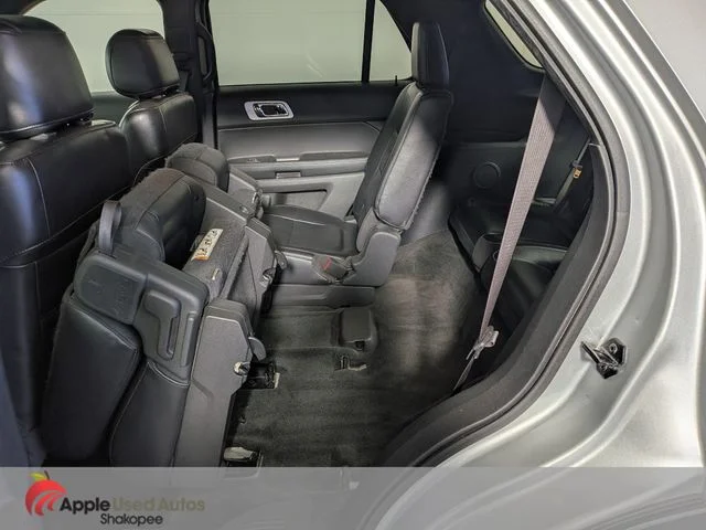 Used 2011 Silver Ford XLT image 32