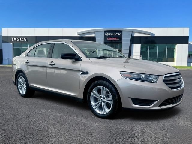 White Gold Metallic 2018 Ford Taurus Sedan Front-Wheel Drive 6-Speed Automatic