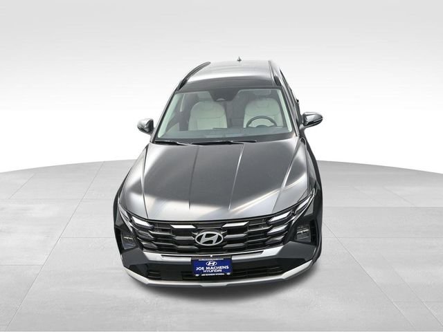 Used 2025 Gray Hyundai SEL Convenience image 24