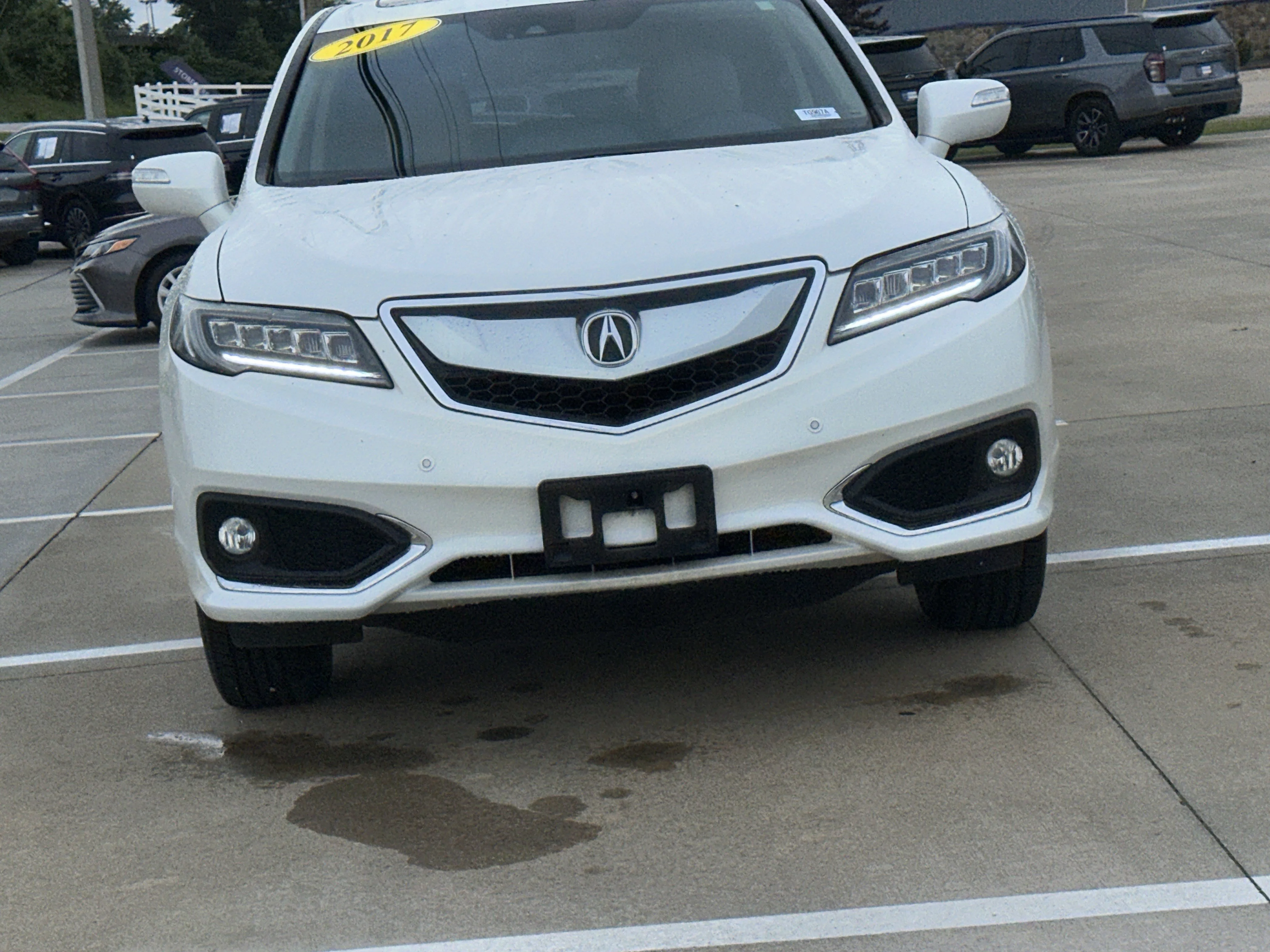 Used 2017 White Diamond Pearl Acura Advance Package image 2