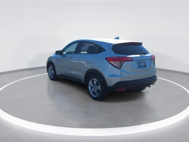 Used 2016  Honda EX image 6