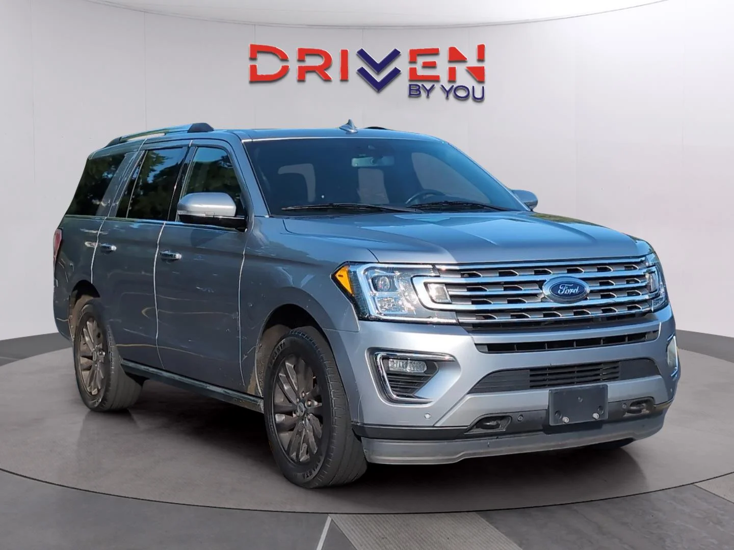 Used 2021 Iconic Silver Ford Limited image 7